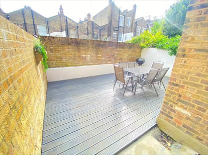 3 Bed Flat, College Place, NW1