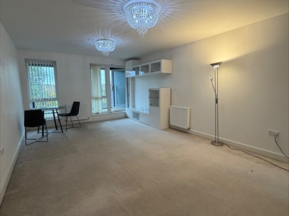 2 Bed Flat, Globe Court, NW9