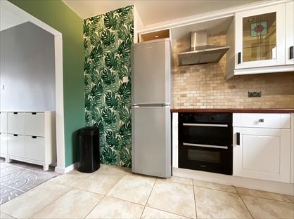 3 Bed Semi-Detached House, Malvern Road, DN2