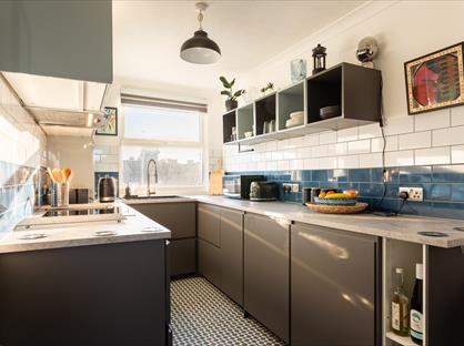 1 Bed Flat, St. Michaels Place, BN1