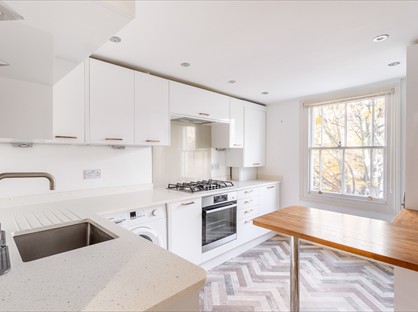 2 Bed Terraced House, York Road, BN3