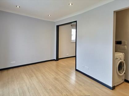 1 Bed Flat, Haydn Avenue, WF3