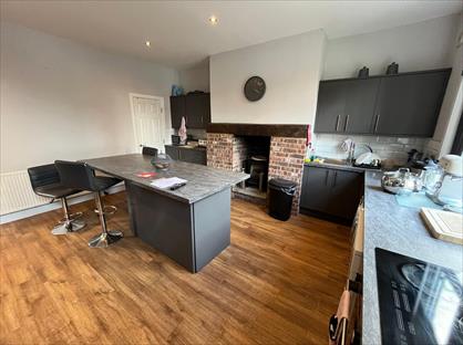 Room in a Shared House, Clifford Place, LS27