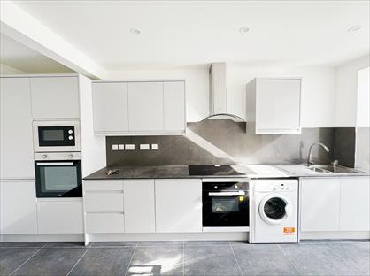 6 Bed Terraced House, Filton Avenue, BS7