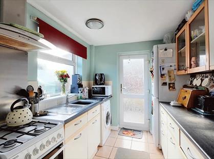 3 Bed Semi-Detached House, Kennedy Drive, NG9