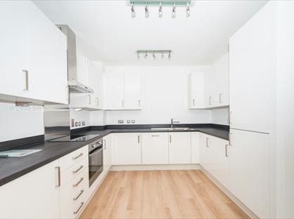 2 Bed Flat, Sherrington Court, E16