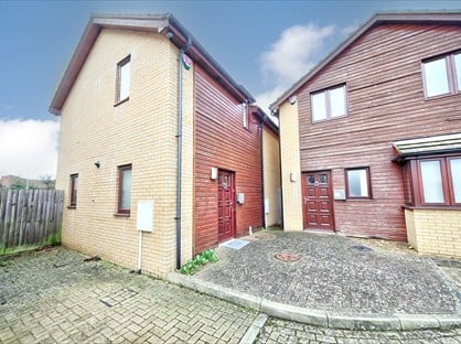 3 Bed Detached House, Witham Court, MK3