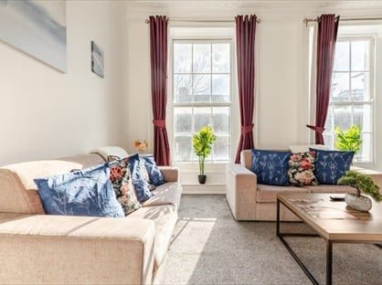 3 Bed Maisonette, Chalk Farm Road, NW1