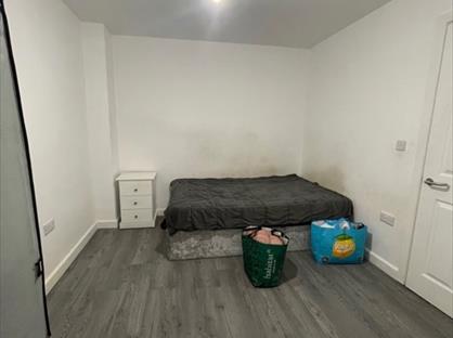 Room in a Shared Flat, St. Lukes Crescent, LS11
