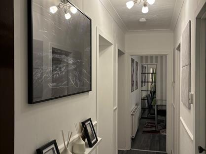 2 Bed Flat, Gardner Drive, AB12