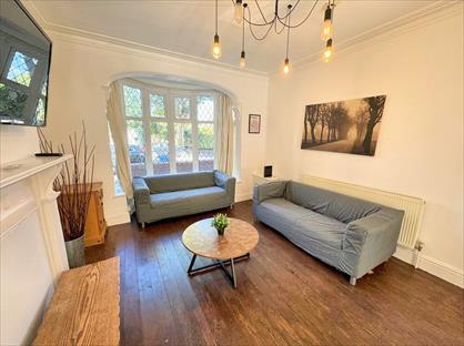 Room in a Shared House, Hallewell Road, B16