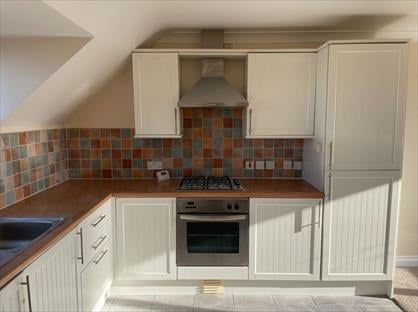 2 Bed Flat, Curzon Lane, DE24