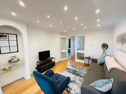 2 Bed Flat, Pasteur Close, NW9