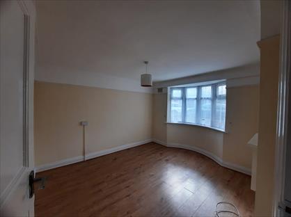 2 Bed Flat, Oak Avenue, N10