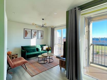 2 Bed Flat, Lawrence Weaver Road, CB3