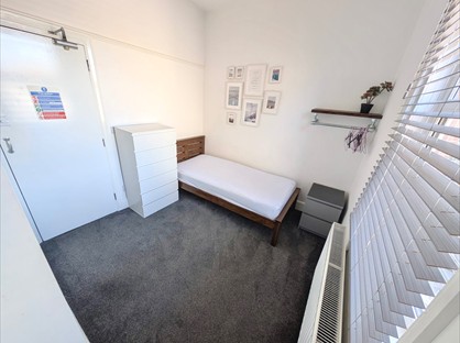 Room in a Shared Flat, Victoria Road, YO11
