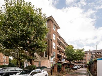 3 Bed Flat, Frankham House, SE8
