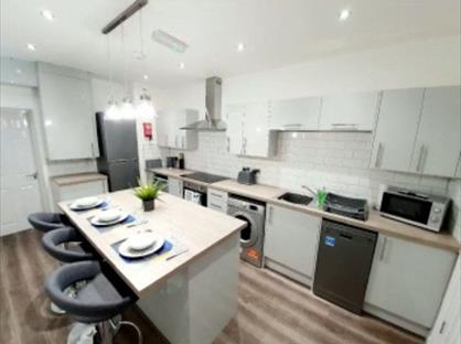 Room in a Shared House, Gainsborough Road, CW2