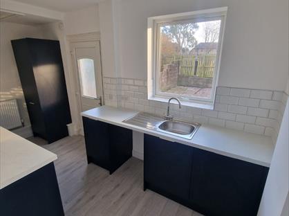 3 Bed Semi-Detached House, Forres Crescent, DD3