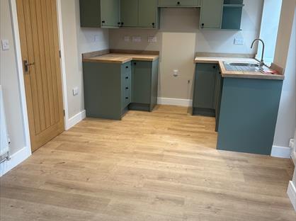 3 Bed Semi-Detached House, Church Lane, LN1