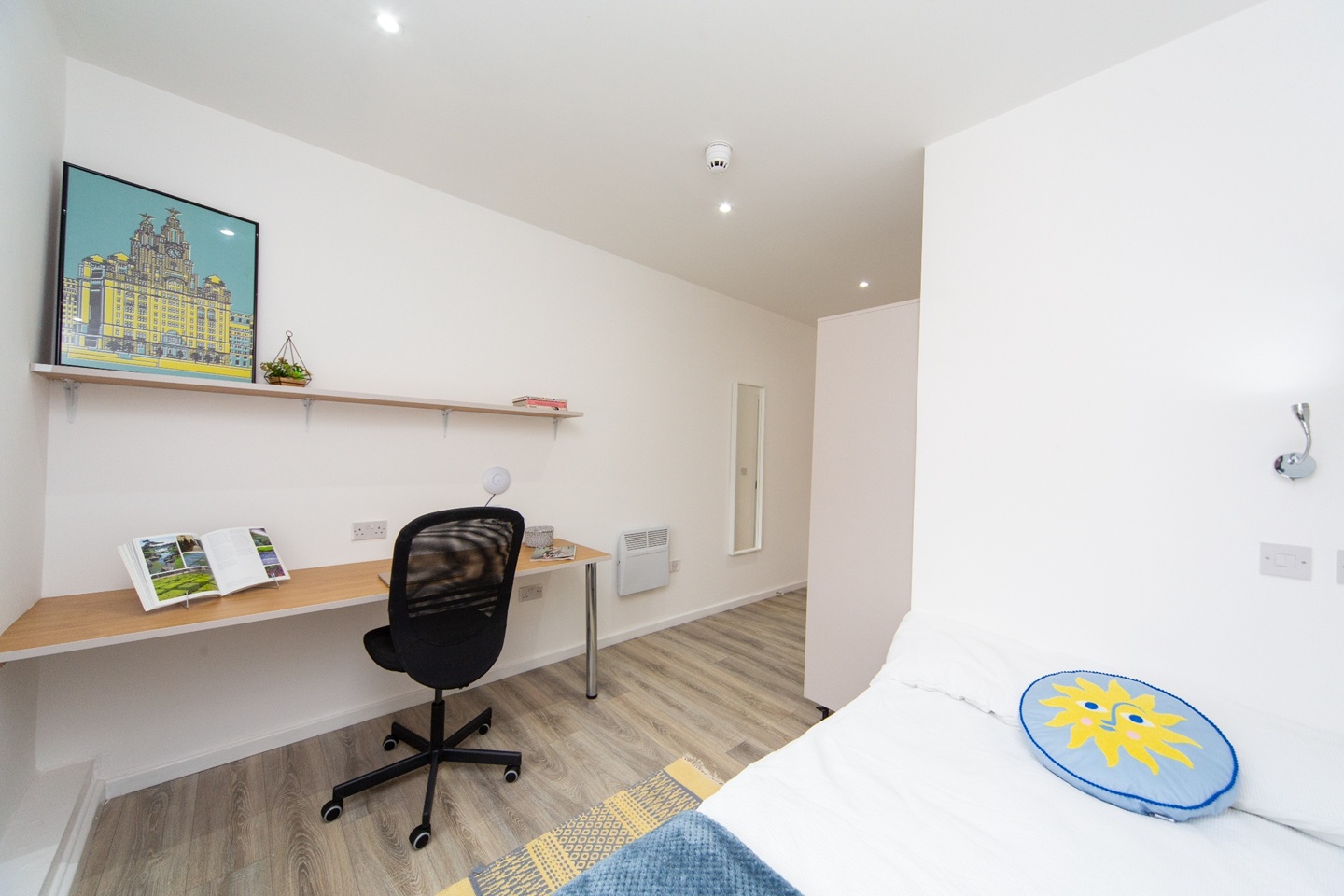 5 Bed Flat, Parr Street, L1 photo 3