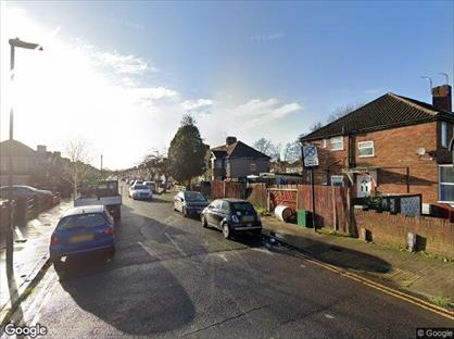 Studio Flat, Glebe Avenue, HA3