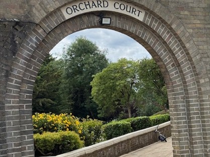 3 Bed Flat, Orchard Court, HA8