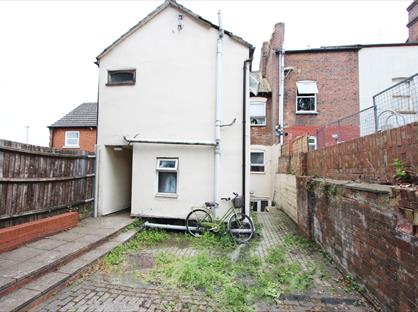 Studio Flat, Luton, LU1