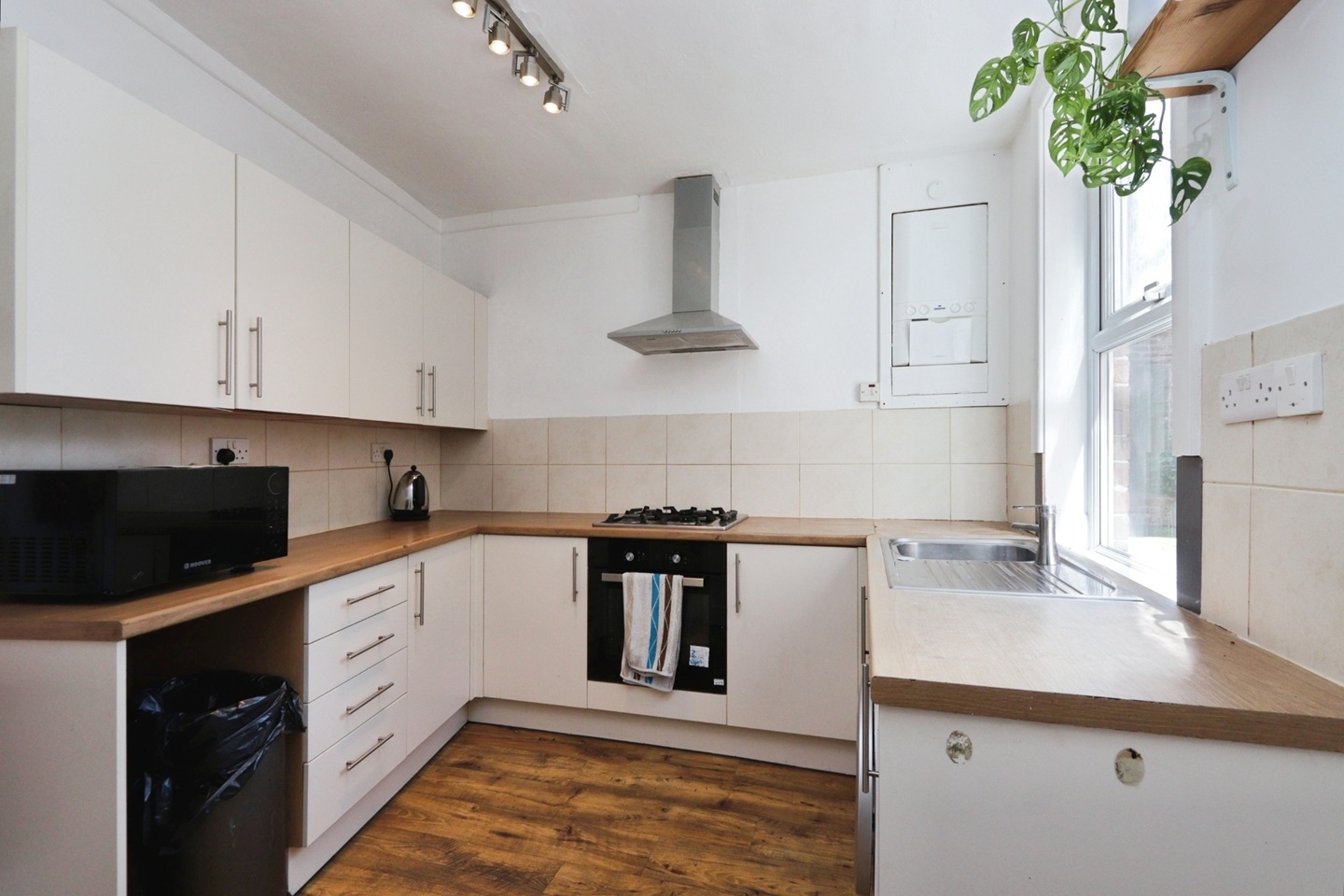 Additional image 7 of 6 Bed Terraced House, Junction Road, S11, N1 7GU