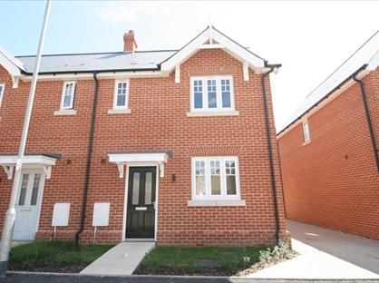 3 Bed Semi-Detached House, Sapphire Crescent, CO4