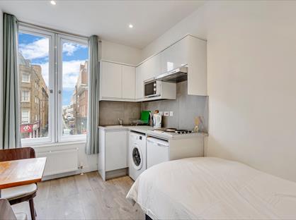 Studio Flat, Edgware Road, W2