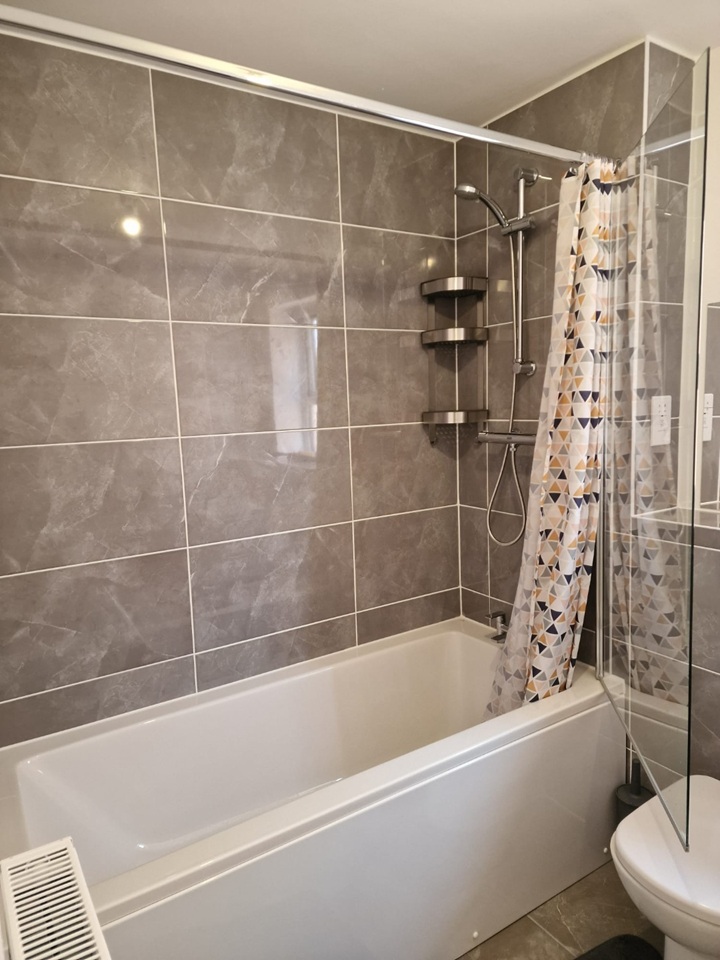 Additional image 5 of Room in a Shared House, Dallington Street, NG8, N1 7GU