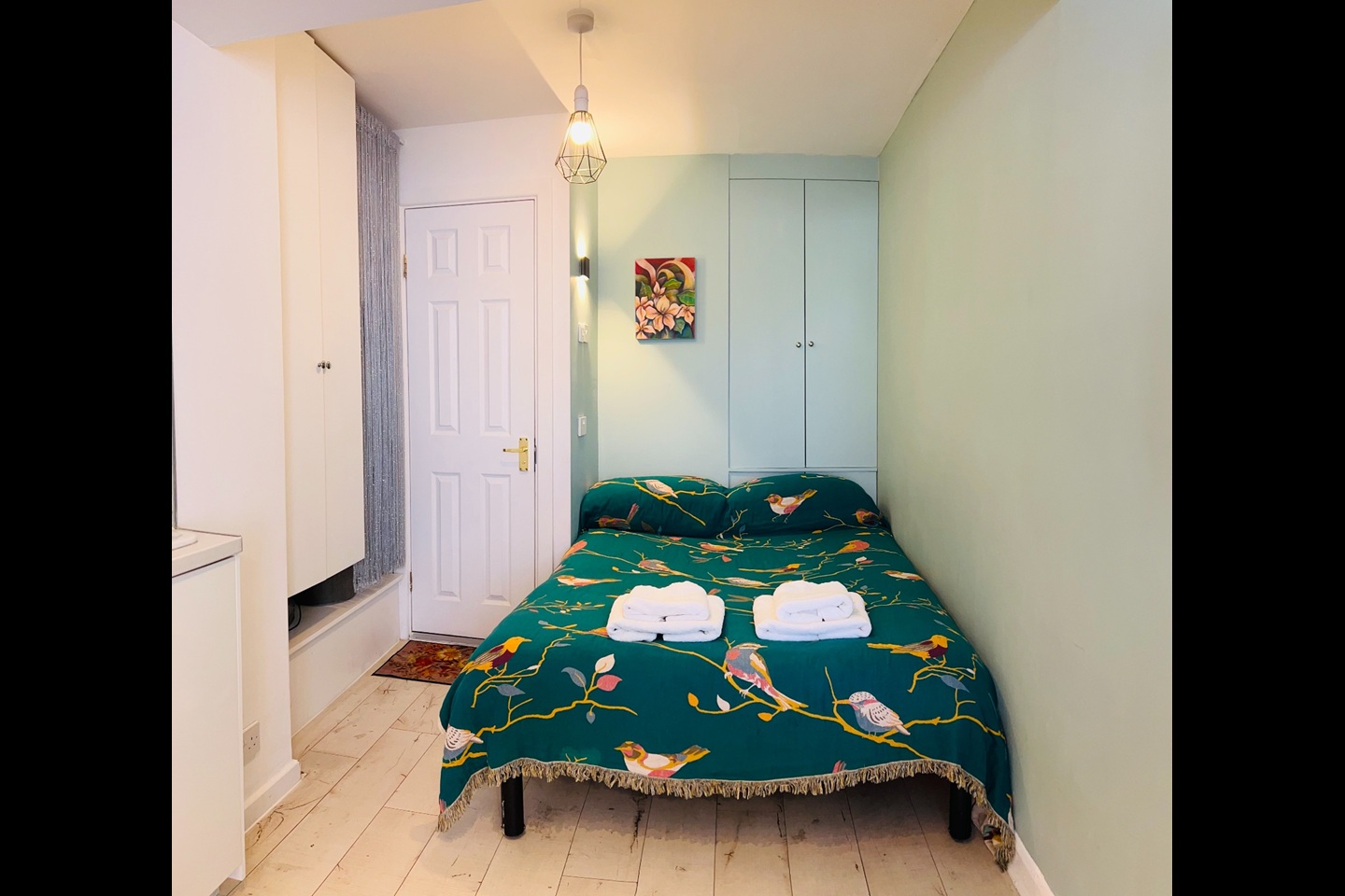 Additional image 2 of Studio Flat, Baker Street, BN1, N1 7GU