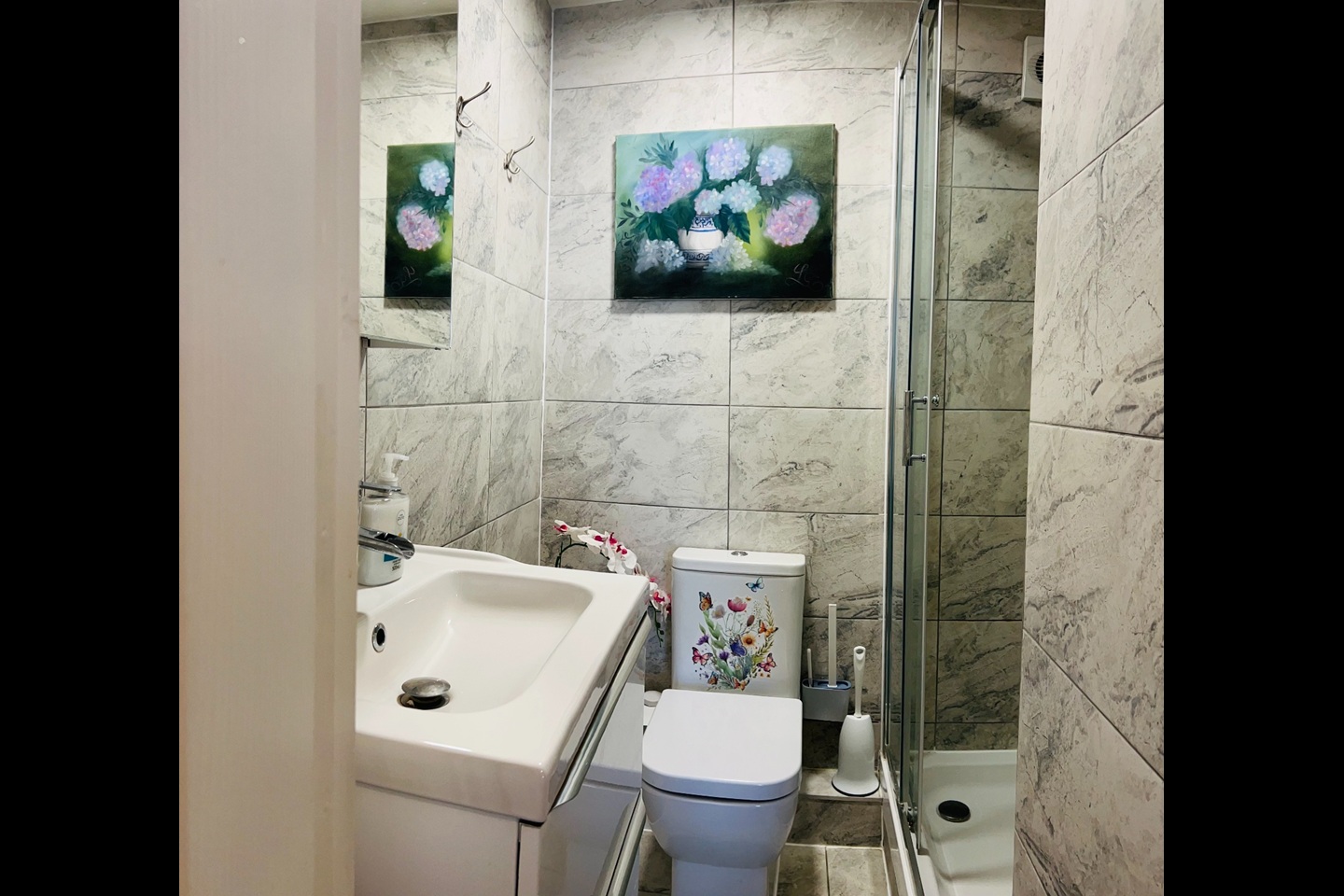 Additional image 3 of Studio Flat, Baker Street, BN1, N1 7GU