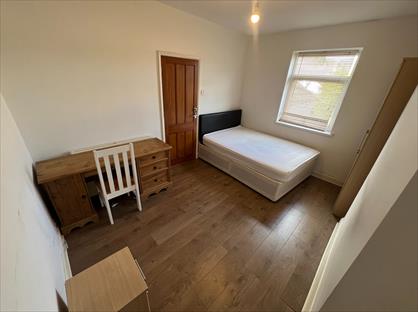 Room in a Shared House, South Street, DE1
