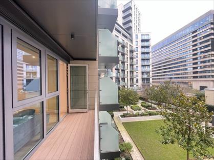 2 Bed Flat, Beaulieu House, W6