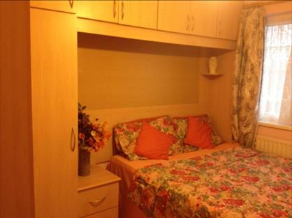 Room in a Shared House, West End Lane, UB3