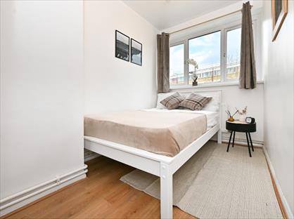 Room in a Shared Flat, Tildesley Road, SW15