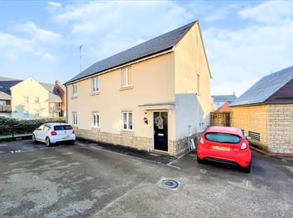 2 Bed Flat, Aquarius Court, SN25