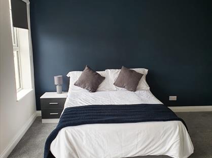 Room in a Shared House, High Road West, IP11