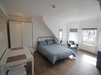 1 Bed Flat, Turay Court, BH1