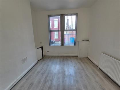 2 Bed Terraced House, Wykeham Street, L4