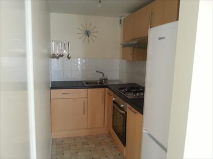 2 Bed Flat, George Street, NP4