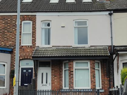 3 Bed Terraced House, Peel Green Road, M30