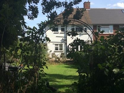 3 Bed Semi-Detached House, Stuart Way, SL4