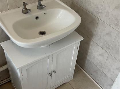 3 Bed Flat, Thornbury Court, TW7
