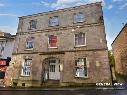 2 Bed Flat, West End, TR15