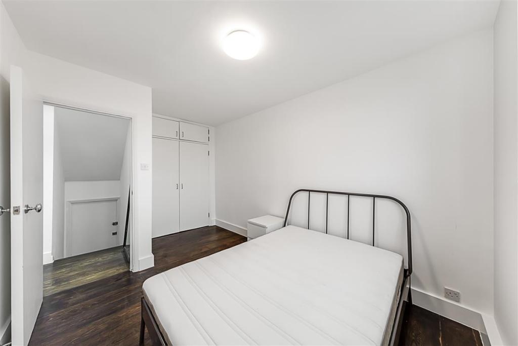 Additional image 9 of 3 Bed Flat, Ebury Sq Garden, SW1W, N1 7GU