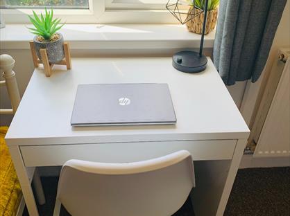 Room in a Shared Flat, Godolphin Road, TR11