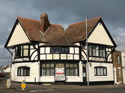 Room in a Shared House, High Street, CT11